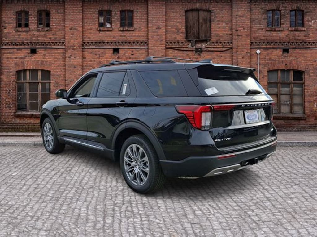 New 2025 Ford Explorer Active SUV
