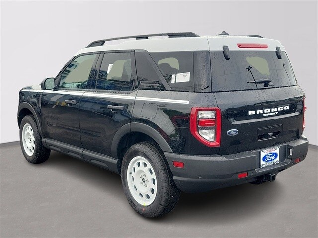 2024 Ford Bronco Sport Heritage photo 3