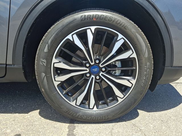 2022 Ford Escape SEL - Photo 8