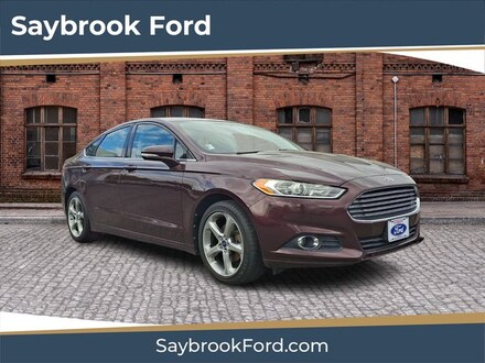 2013 Ford Fusion SE Sedan