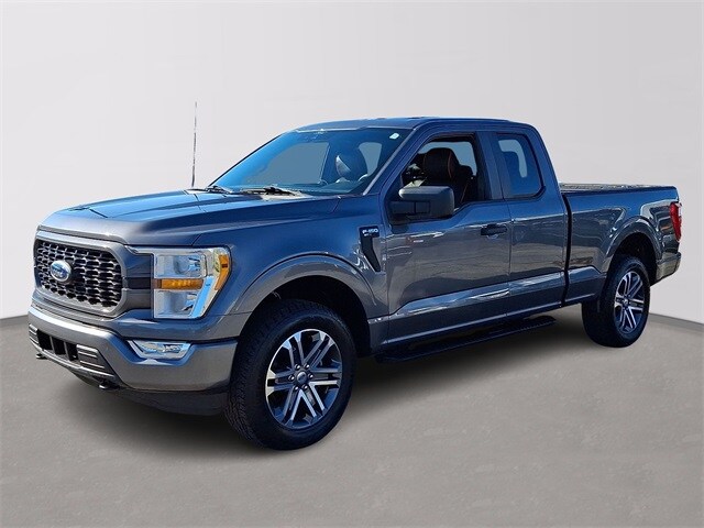 2022 Ford F-150 XL photo 3
