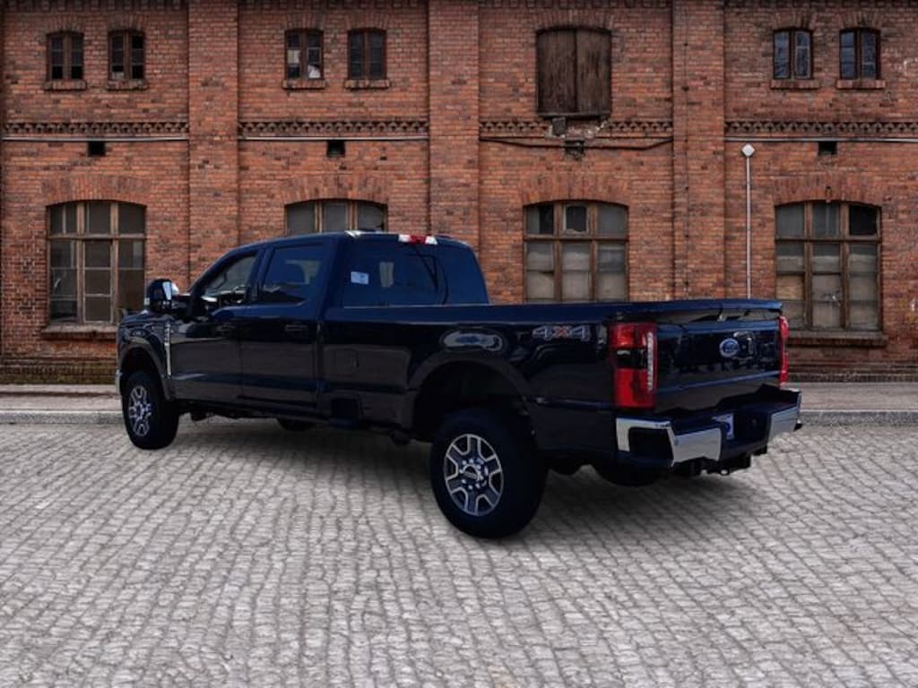 New 2026 Ford F-250 Lariat Truck Crew Cab