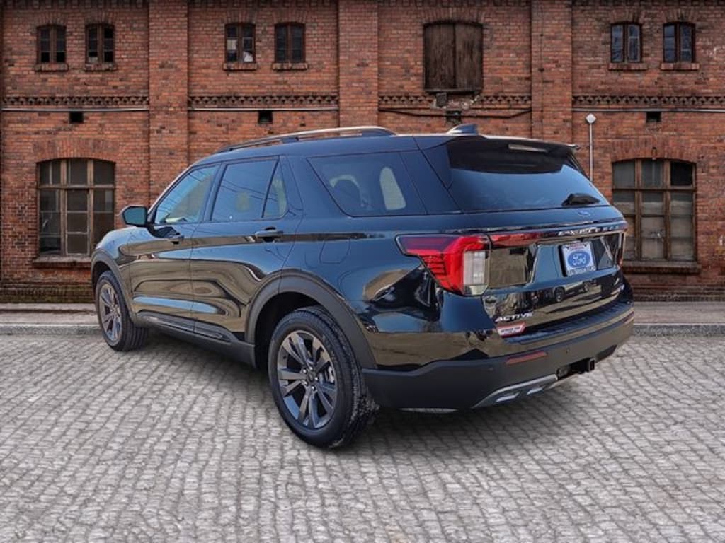 New 2026 Ford Explorer Active SUV