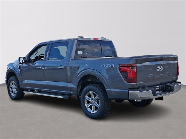 2025 Ford F-150 XLT photo 3