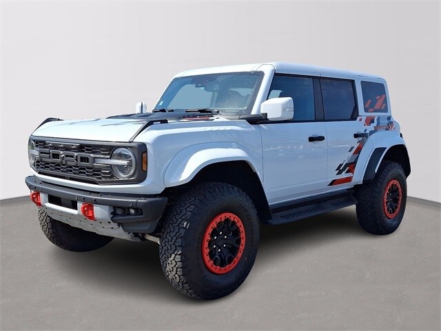 2025 Ford Bronco Raptor photo 2