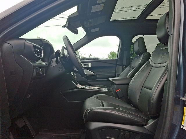 2024 Ford Explorer ST - Photo 14