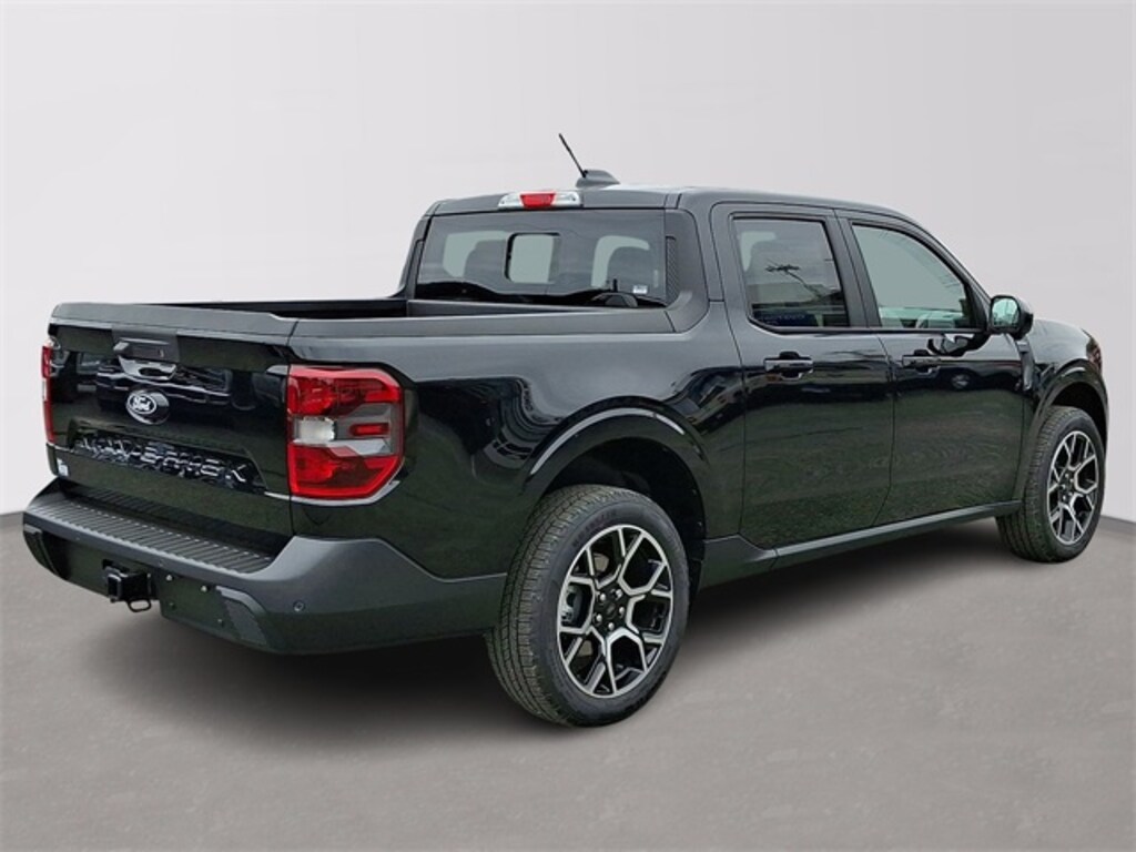New 2025 Ford Maverick Lariat Truck SuperCrew