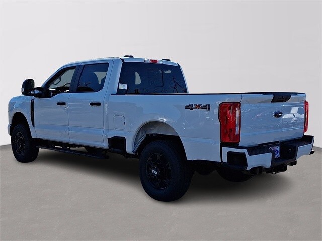 2026 Ford F-350 XL photo 3