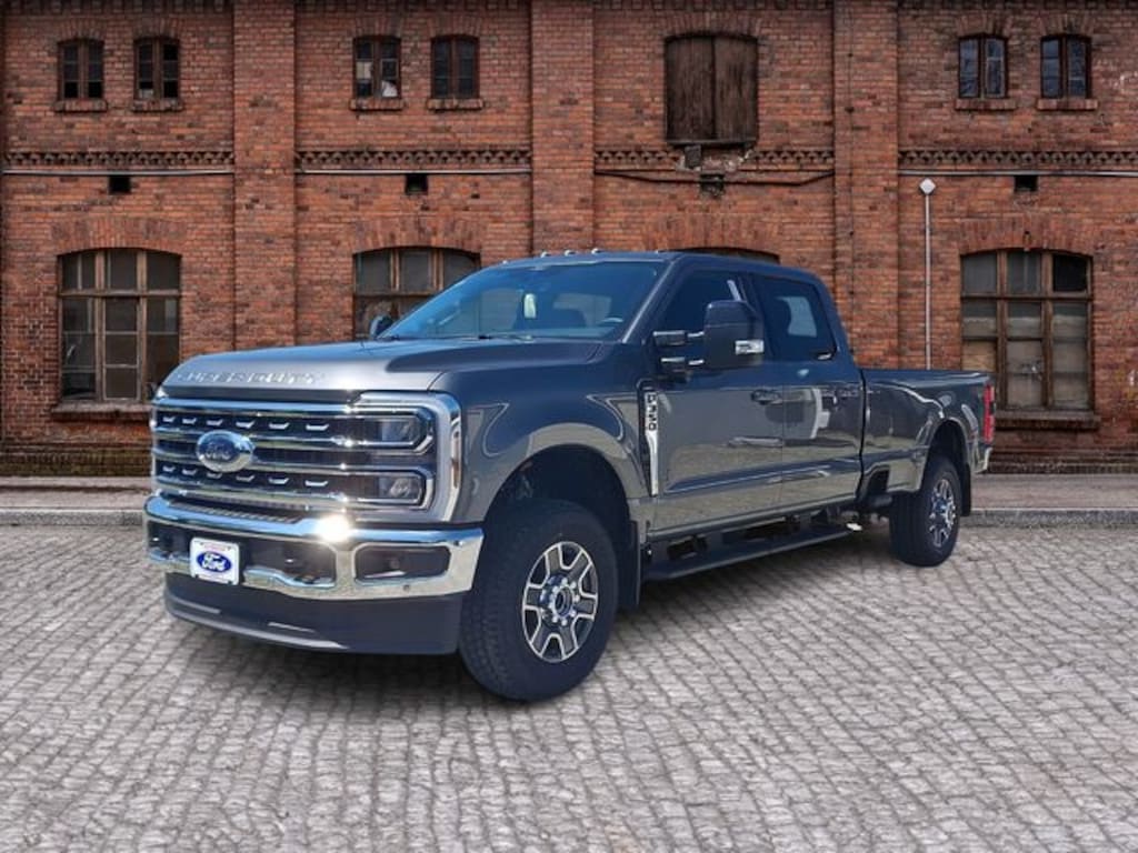 New 2026 Ford F-350 Lariat Truck Crew Cab