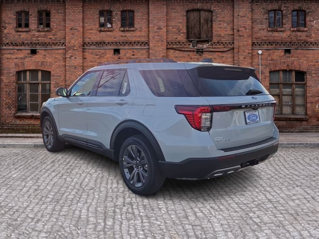New 2026 Ford Explorer Active SUV