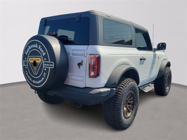 2024 Ford Bronco Badlands photo 4