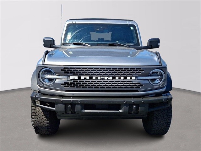 2022 Ford Bronco Badlands photo 2