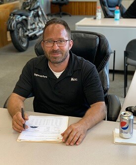 Staff member Marc from ID_d4aa3b
