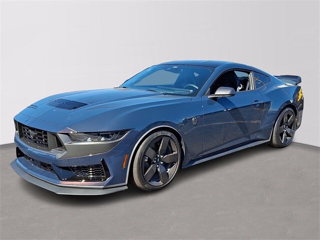 2024 Ford Mustang Dark Horse photo 3