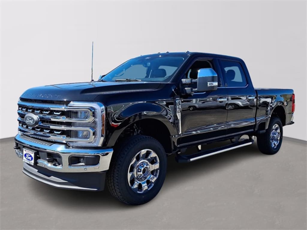 New 2026 Ford F-250 Lariat Truck Crew Cab