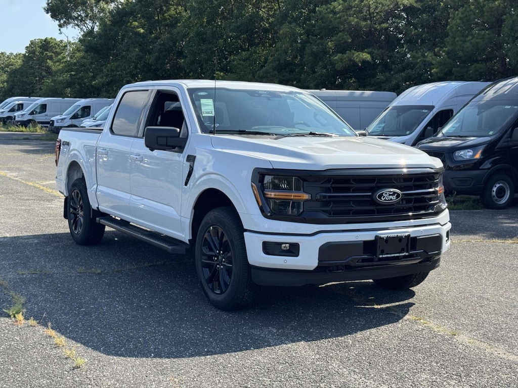 New 2026 Ford F-150 XLT Truck SuperCrew Cab