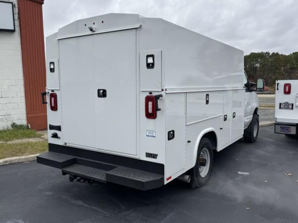 New 2026 Ford E-350 Cutaway Base Truck