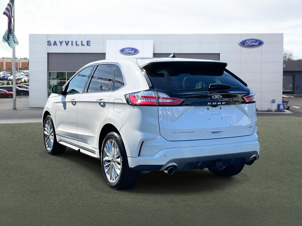 Used 2022 Ford Edge Titanium SUV