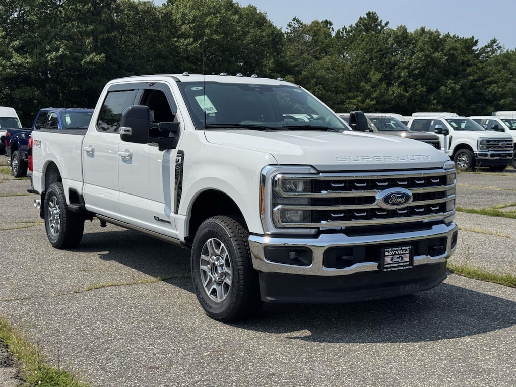 New 2026 Ford F-250 Lariat Truck Crew Cab