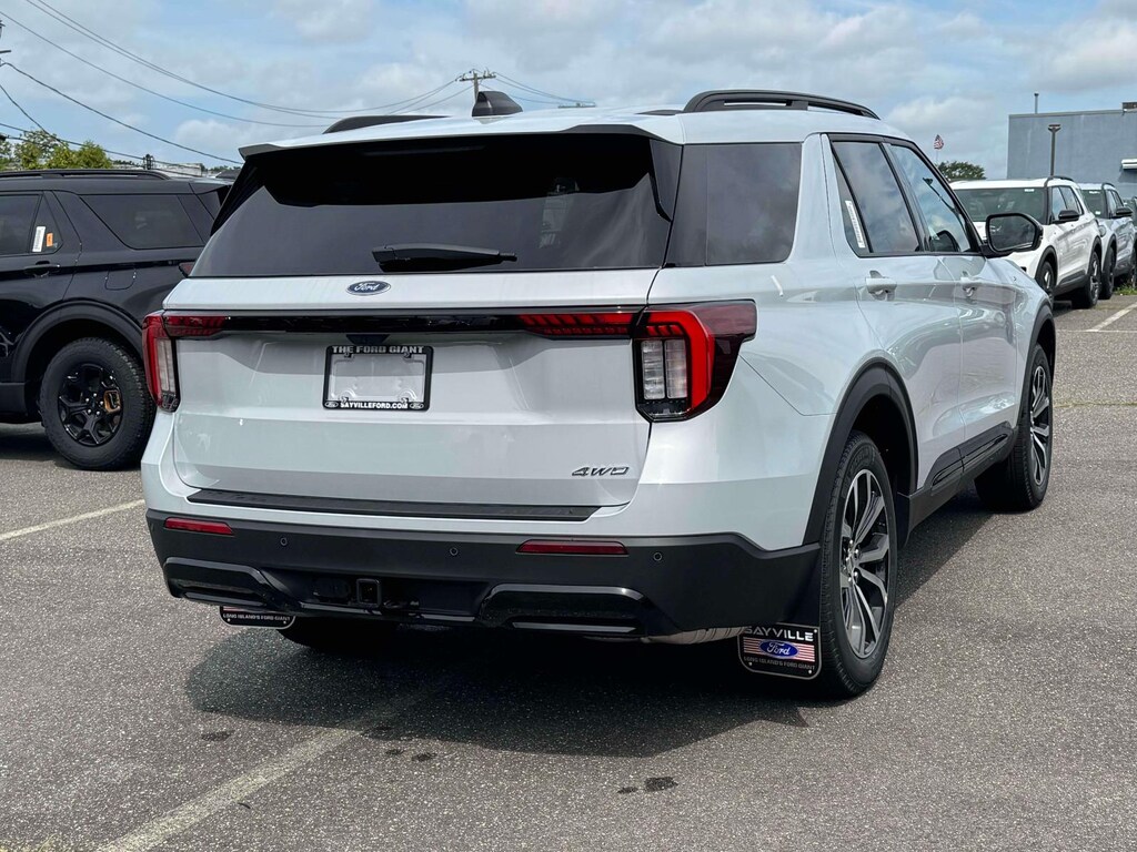 New 2026 Ford Explorer ST-Line SUV