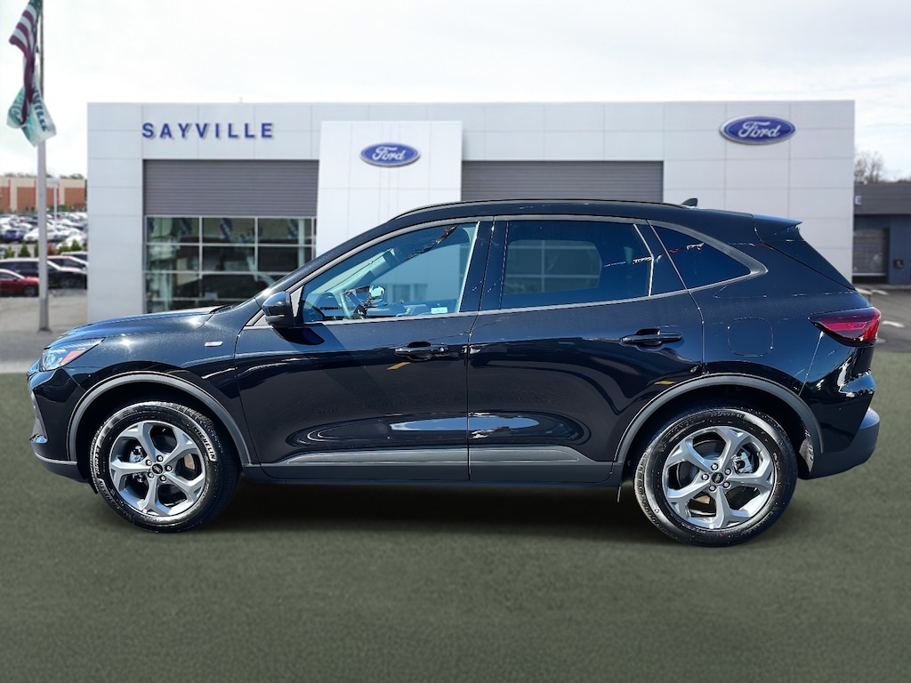 Used 2025 Ford Escape ST-Line Select SUV