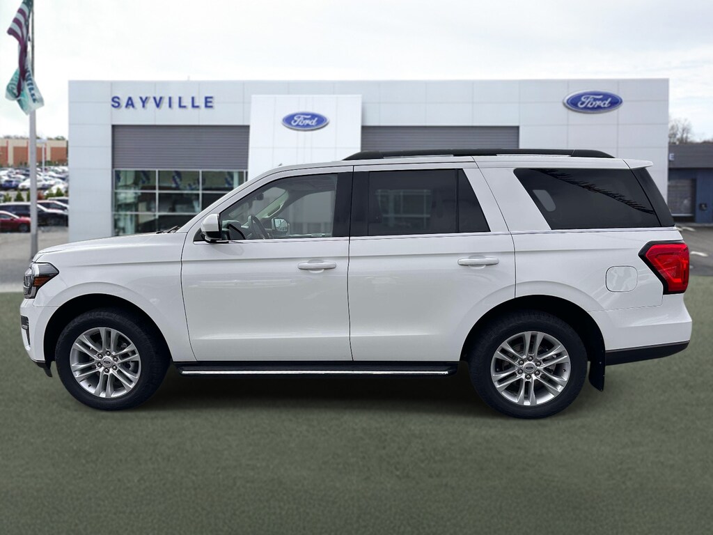 Used 2022 Ford Expedition XLT SUV