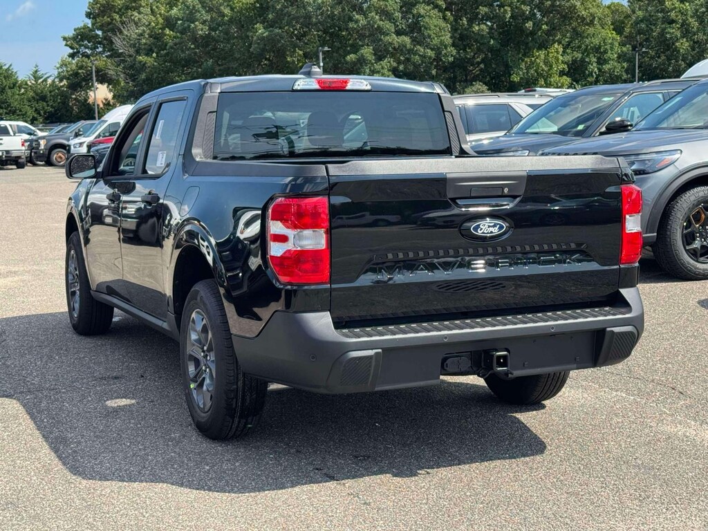 New 2026 Ford Maverick XLT Truck SuperCrew