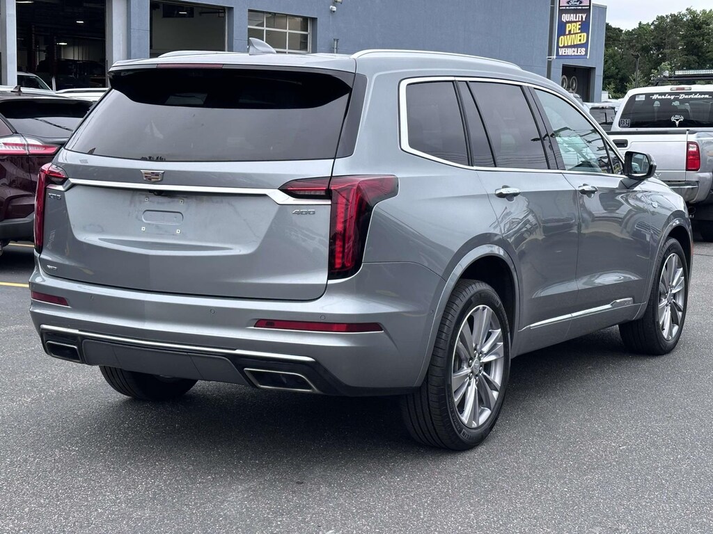 Used 2024 CADILLAC XT6 Premium Luxury SUV