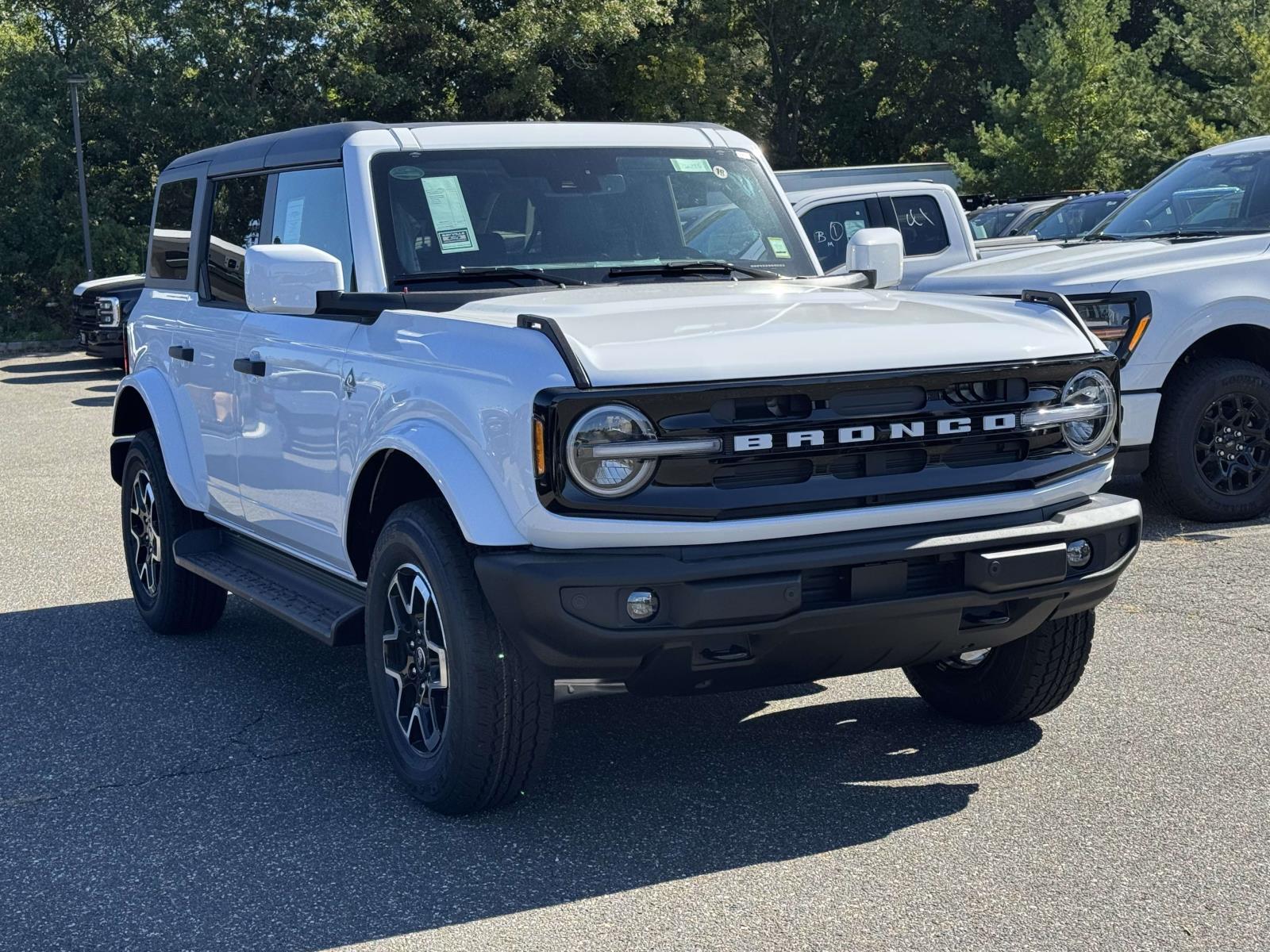 New 2026 Ford Bronco Outer Banks SUV