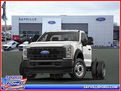 2025 Ford F-450 Chassis Truck Regular Cab