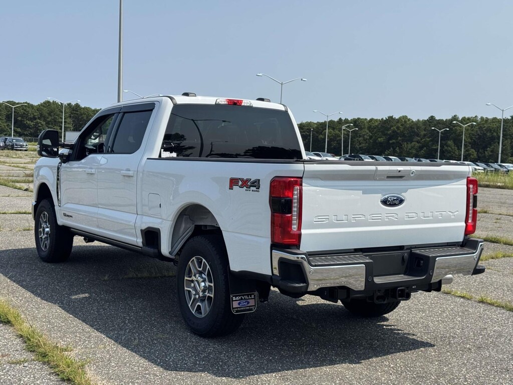 New 2026 Ford F-250 Lariat Truck Crew Cab