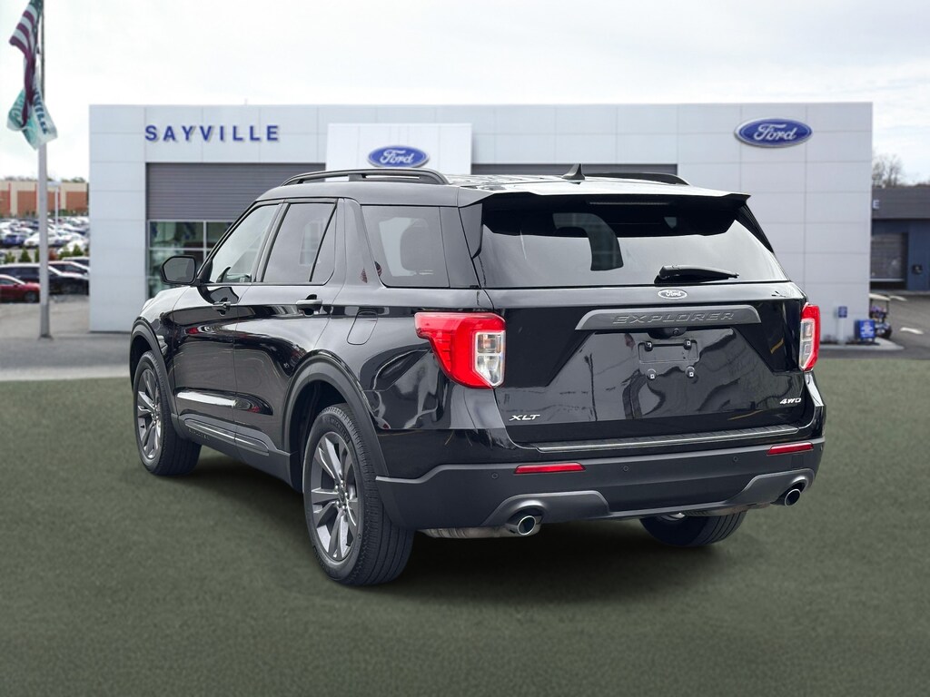 Used 2022 Ford Explorer XLT SUV