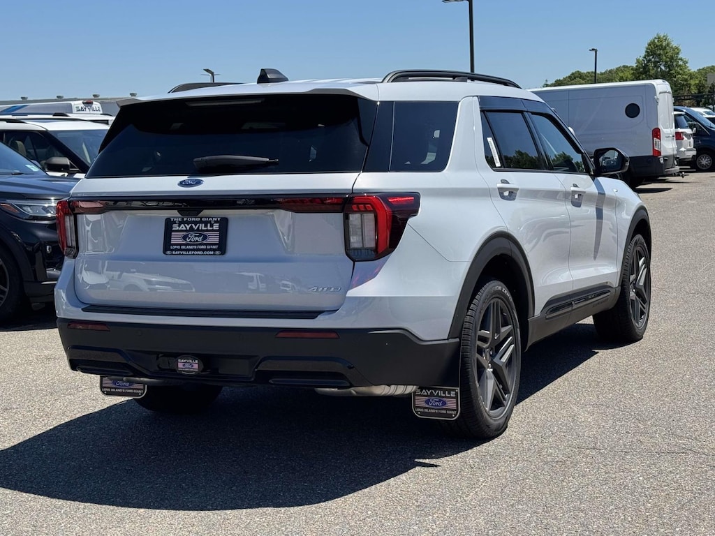 New 2026 Ford Explorer ST-Line SUV
