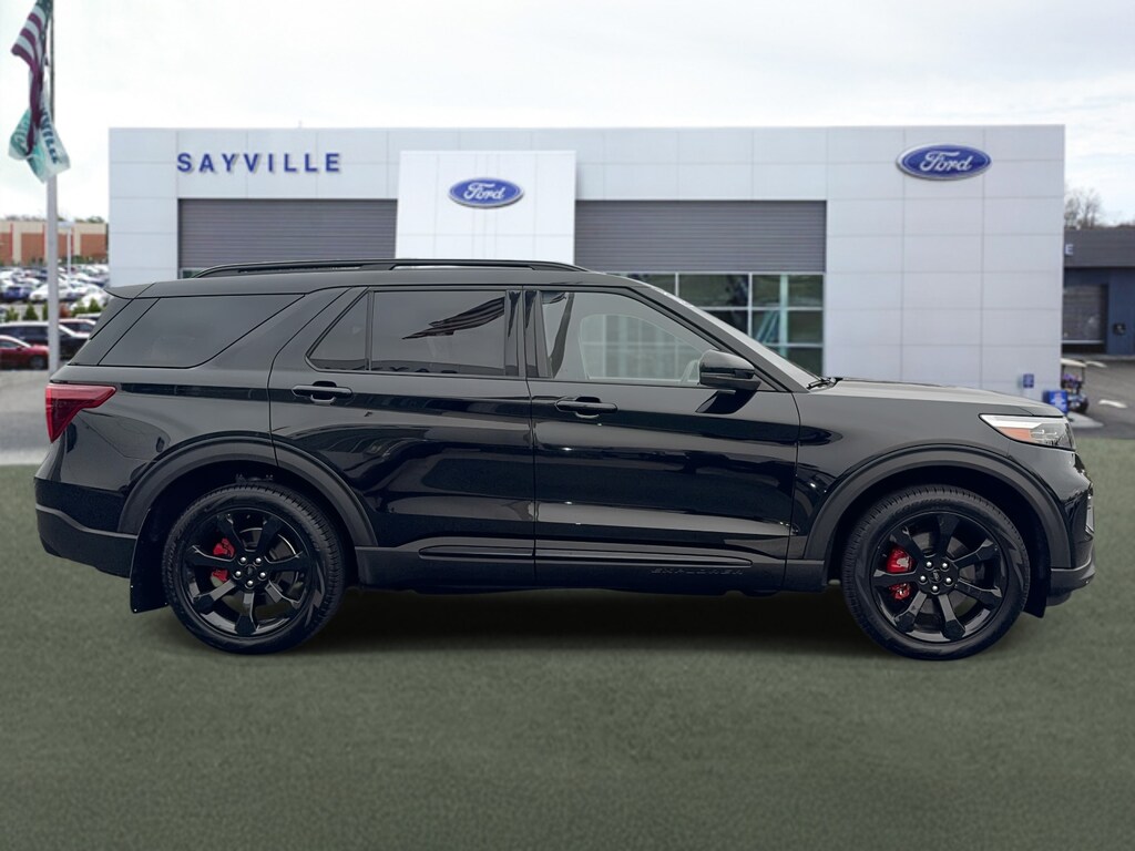 Used 2024 Ford Explorer ST SUV