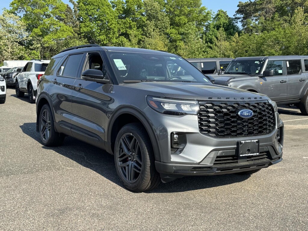 New 2026 Ford Explorer ST-Line SUV