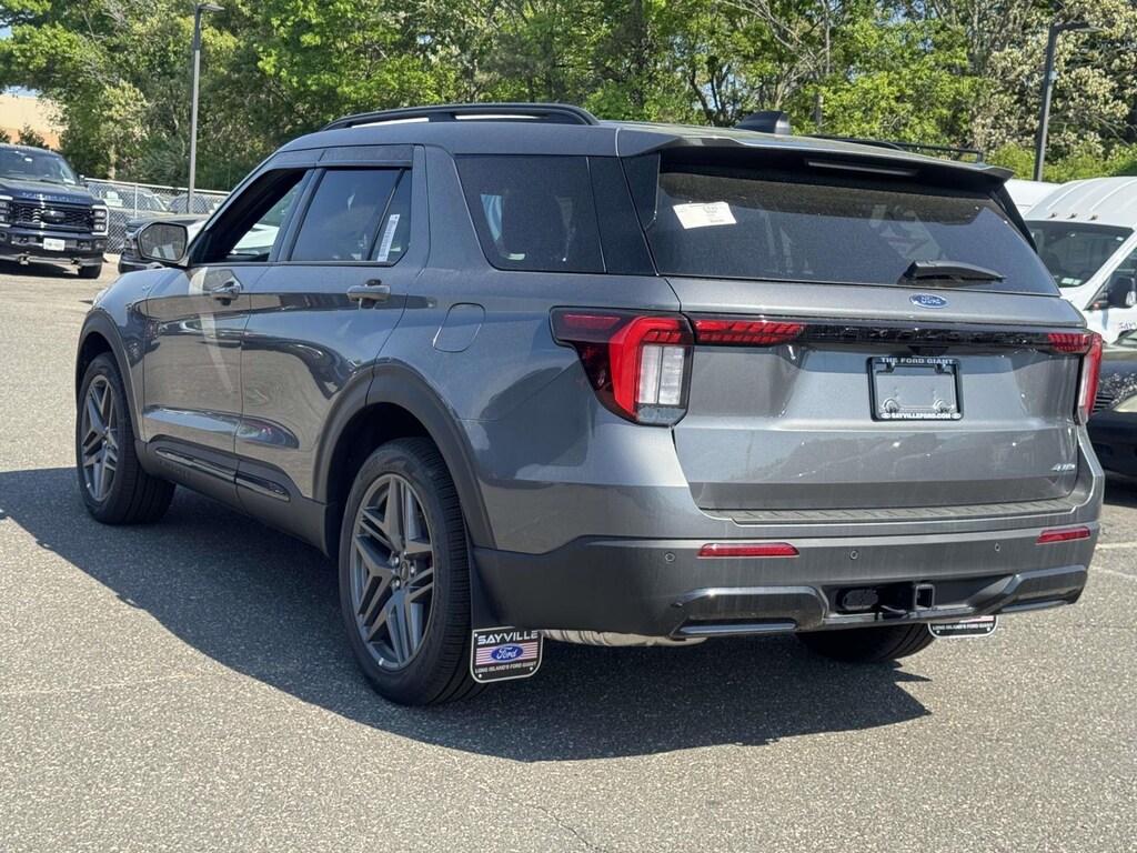 New 2026 Ford Explorer ST-Line SUV