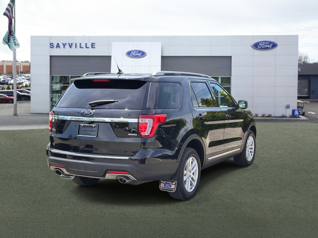 Used 2018 Ford Explorer XLT SUV