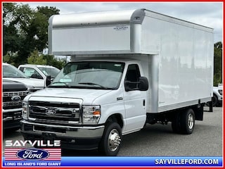 2026 Ford E-350 Cutaway Base Truck