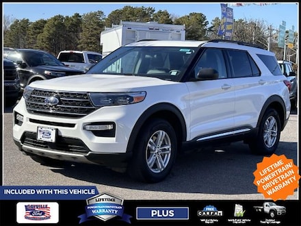 2022 Ford Explorer XLT SUV