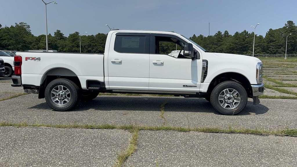 New 2026 Ford F-250 Lariat Truck Crew Cab