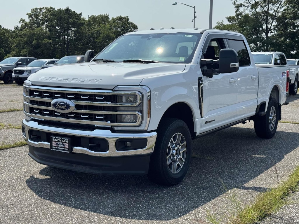 New 2026 Ford F-250 Lariat Truck Crew Cab