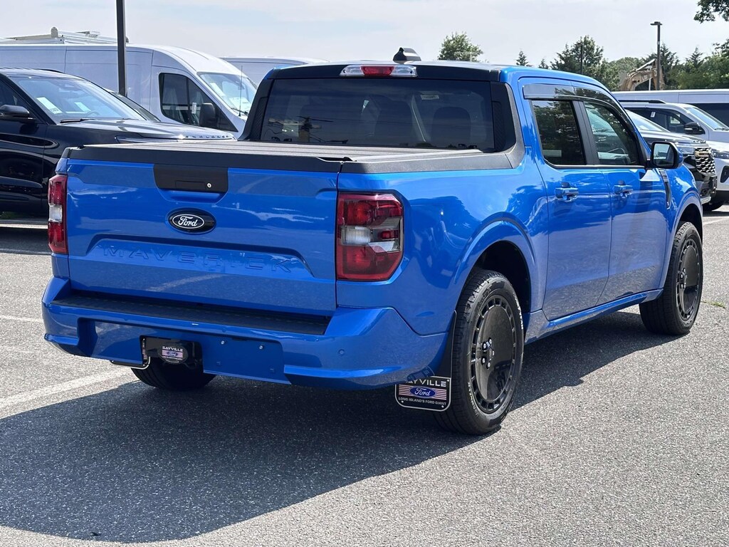 New 2026 Ford Maverick Lobo Standard Truck SuperCrew