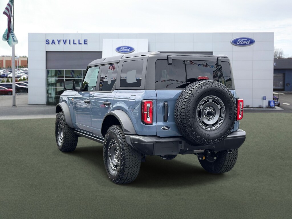 Used 2025 Ford Bronco Badlands SUV