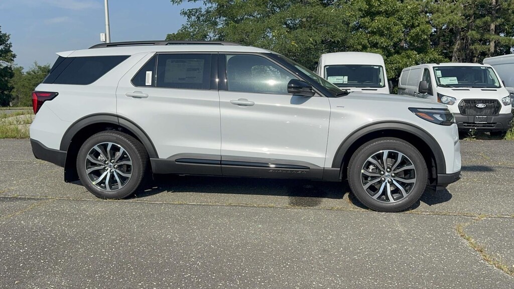 New 2026 Ford Explorer ST-Line SUV