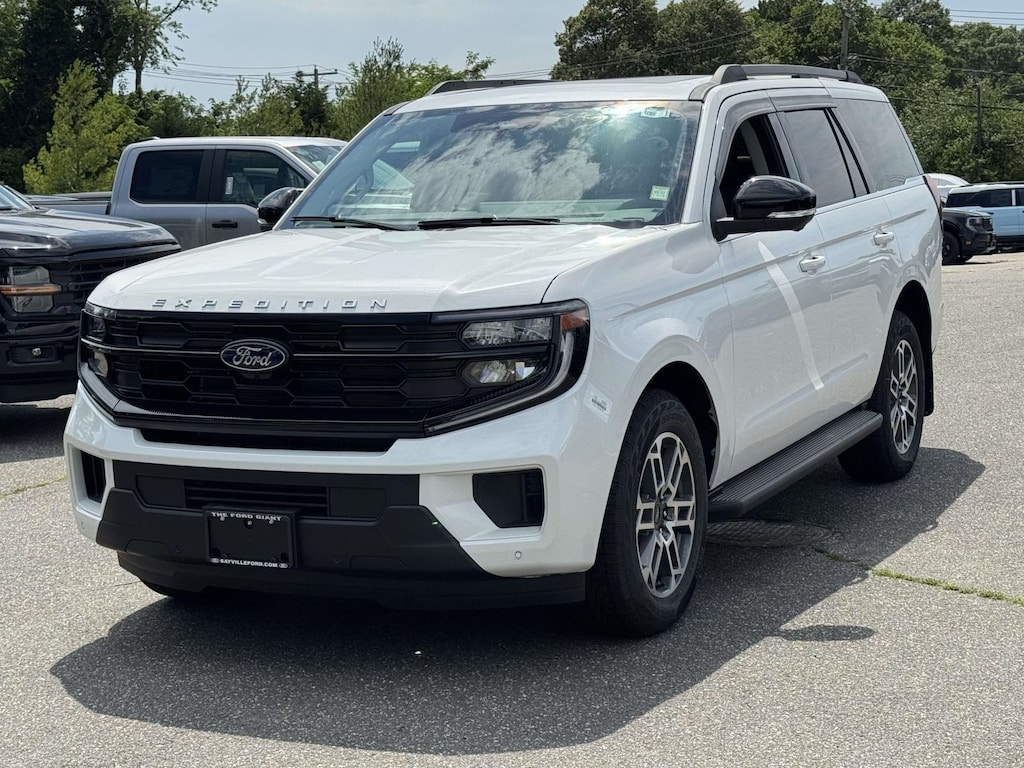 New 2026 Ford Expedition Active SUV