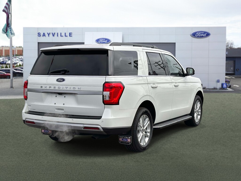 Used 2022 Ford Expedition XLT SUV