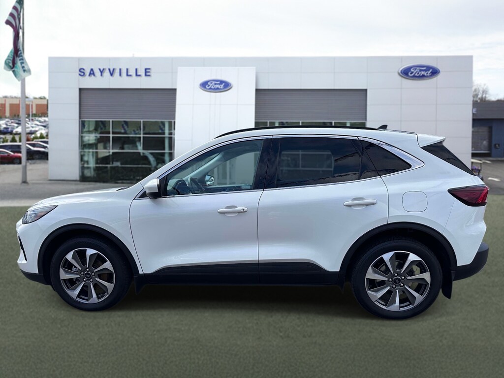 Used 2023 Ford Escape Platinum SUV