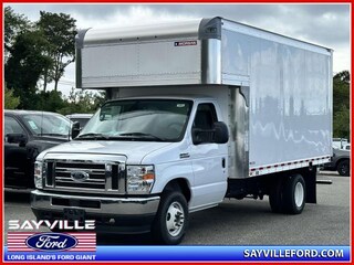 2025 Ford E-350 Cutaway Base Truck