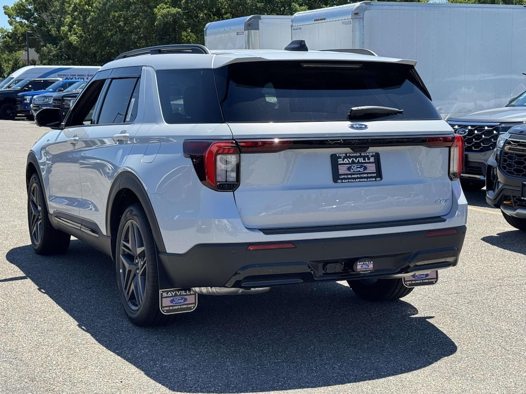 New 2026 Ford Explorer ST-Line SUV