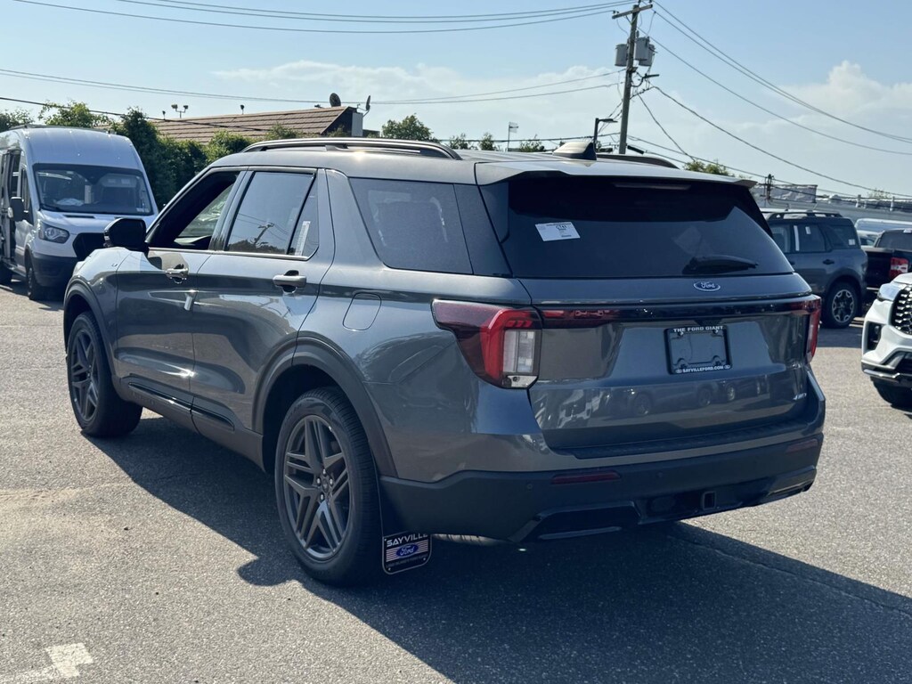 New 2026 Ford Explorer ST-Line SUV
